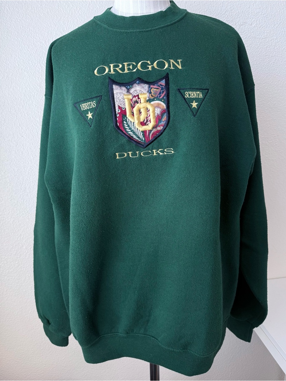 VTG 90’s Crable Sportswear Oregon Ducks Crewneck Sweatshirt Large Green Paisley